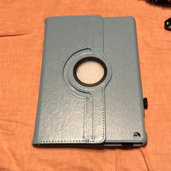 New iPad / tablet cover - Picture 1 of 5